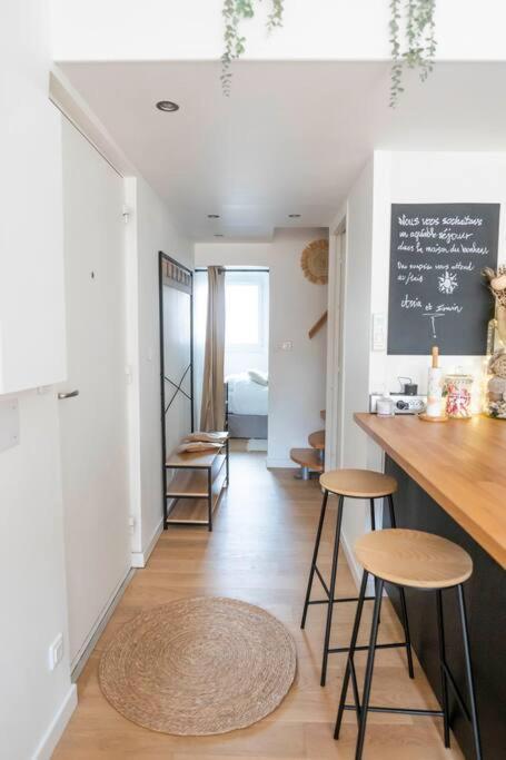 Holiday home Maison Chaleureuse A 5 Mins Des Remparts Aigues-Mortes