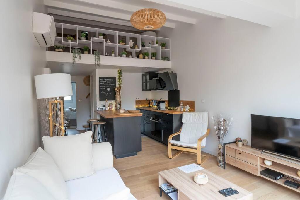 Holiday home Maison Chaleureuse A 5 Mins Des Remparts Aigues-Mortes